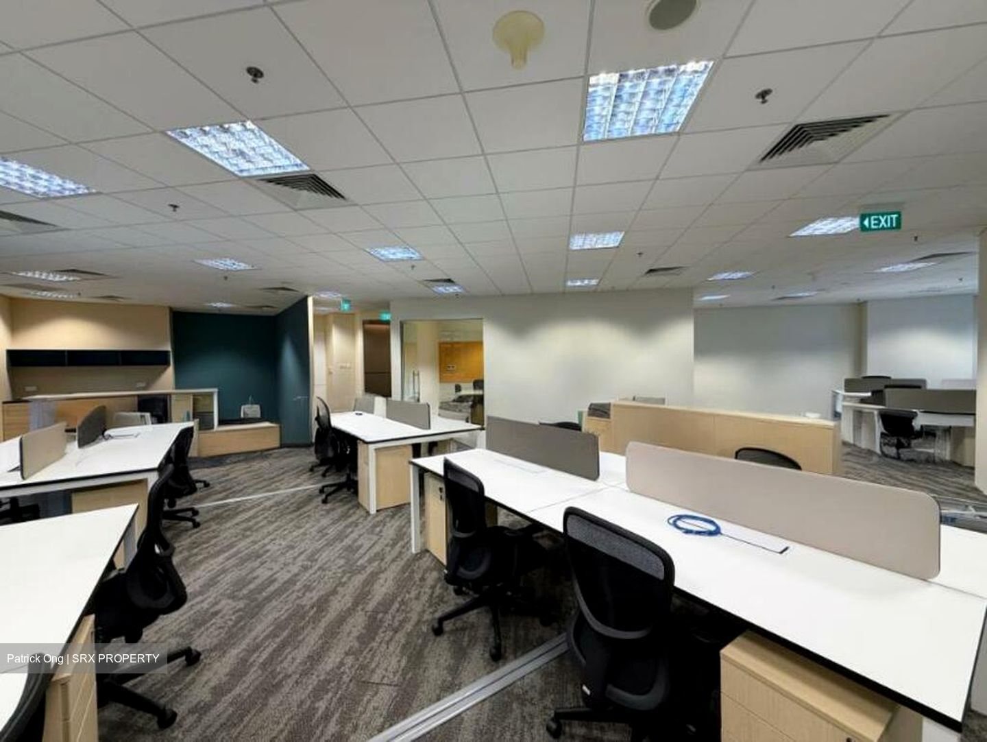 Tung Centre (D1), Office #523190281